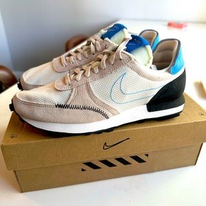 W Nike DBreak-Type **N I B**